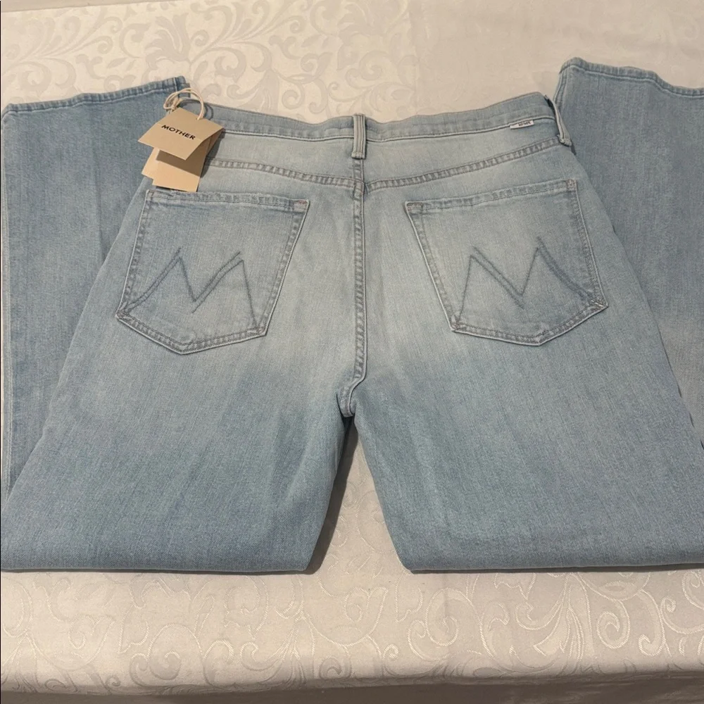 MOTHER Light Blue Ankle Jeans. Size 32 - Picture 11 of 16
